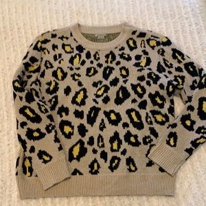 EUC leopard sweater size small